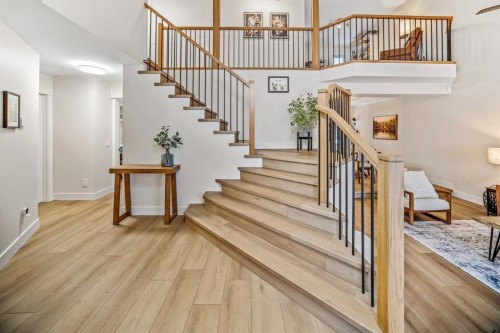 76 Stradbrooke Way Sw, Calgary, AB - Indoor Photo Showing Other Room