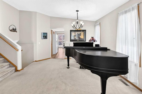 11444 Coventry Boulevard Ne, Calgary, AB - Indoor Photo Showing Other Room