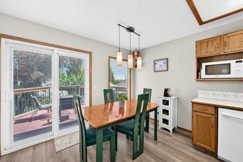 11444 Coventry Boulevard Ne, Calgary, AB - Indoor Photo Showing Dining Room