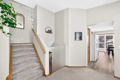 11444 Coventry Boulevard Ne, Calgary, AB - Indoor Photo Showing Other Room