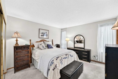 11444 Coventry Boulevard Ne, Calgary, AB - Indoor Photo Showing Bedroom