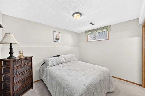 11444 Coventry Boulevard Ne, Calgary, AB - Indoor Photo Showing Bedroom