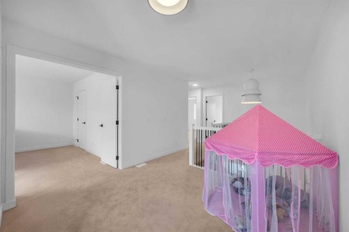 288 Sora Terrace Se, Calgary, AB - Indoor
