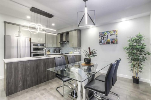 1545 33 Avenue Sw, Calgary, AB - Indoor Photo Showing Dining Room