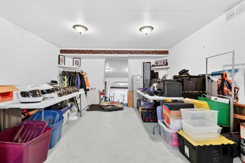 8 Somerset Gate Sw, Calgary, AB - Indoor