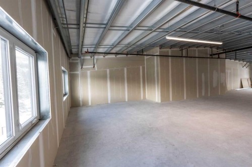 112-200 Alpine Meadows, Canmore, AB 