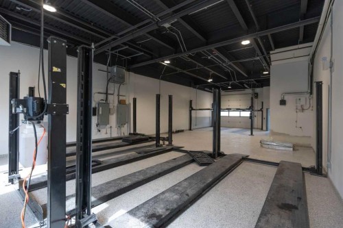 112-200 Alpine Meadows, Canmore, AB 