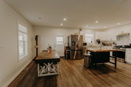 30480 #16 Range Road 12, Rural Mountain View County, AB - Indoor Photo Showing Kitchen