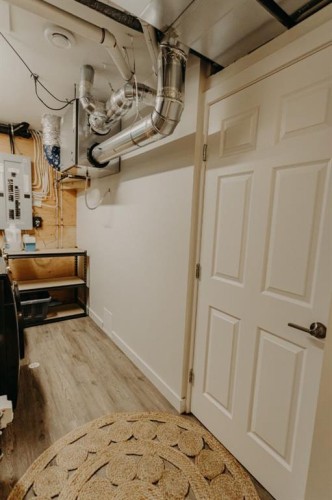 30480 #16 Range Road 12, Rural Mountain View County, AB - Indoor