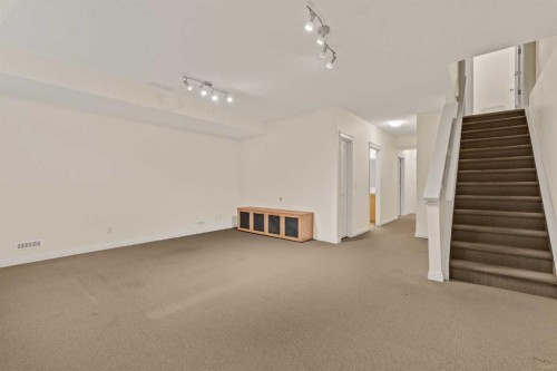 2964 Peacekeepers Way Sw, Calgary, AB - Indoor Photo Showing Other Room