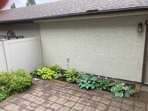 2964 Peacekeepers Way Sw, Calgary, AB - Outdoor