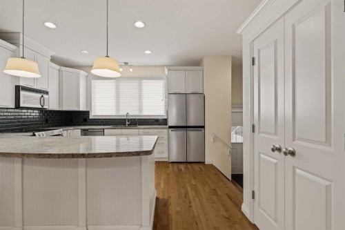 2964 Peacekeepers Way Sw, Calgary, AB - Indoor Photo Showing Kitchen With Upgraded Kitchen