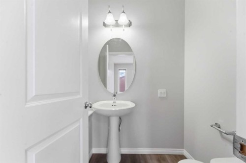 730 Redstone Drive Ne, Calgary, AB - Indoor Photo Showing Bathroom