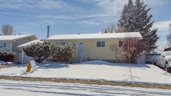 2109 17 Avenue Didsbury, AB T0M 0W0