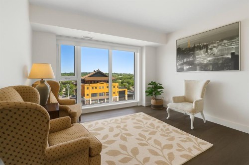 1003-1025 5 Avenue Sw, Calgary, AB - Indoor Photo Showing Living Room
