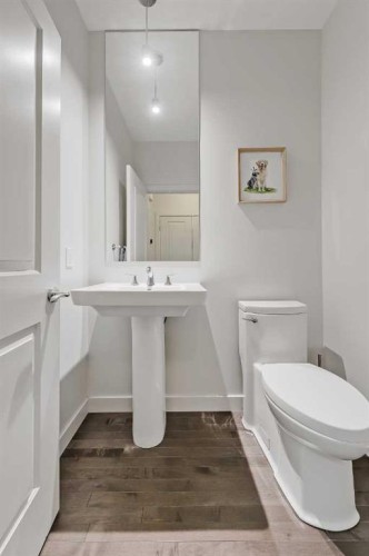 132 Valley Pointe Place Nw, Calgary, AB - Indoor Photo Showing Bathroom