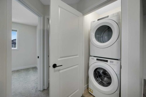 103 Highview Gate Se, Airdrie, AB - Indoor Photo Showing Laundry Room