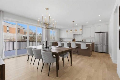 378 Bessborough Drive Sw, Calgary, AB - Indoor