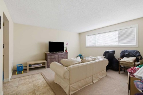 6131 Bowness Road Nw, Calgary, AB - Indoor