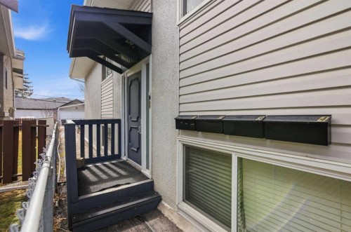 6131 Bowness Road Nw, Calgary, AB - Outdoor With Exterior