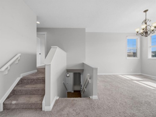 40 Everwillow Park Sw, Calgary, AB - Indoor Photo Showing Other Room