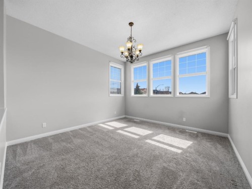 40 Everwillow Park Sw, Calgary, AB - Indoor Photo Showing Other Room