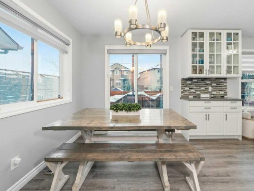 115 Canals Circle Sw, Airdrie, AB - Indoor Photo Showing Dining Room