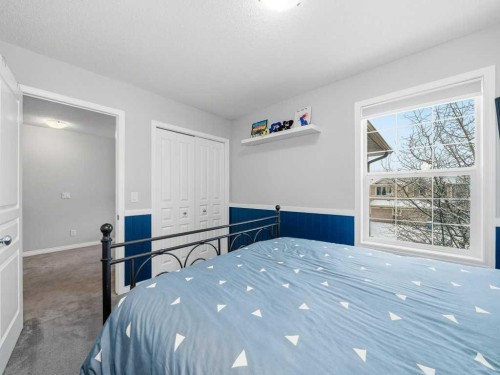115 Canals Circle Sw, Airdrie, AB - Indoor Photo Showing Bedroom