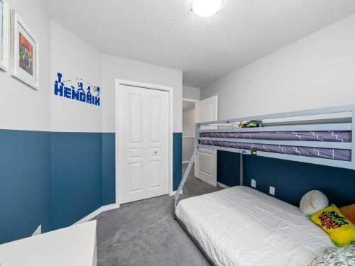 115 Canals Circle Sw, Airdrie, AB - Indoor Photo Showing Bedroom