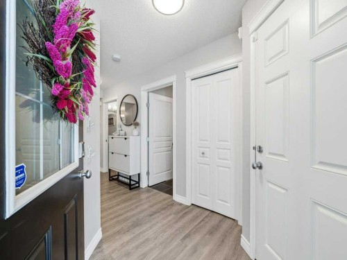 115 Canals Circle Sw, Airdrie, AB - Indoor Photo Showing Other Room