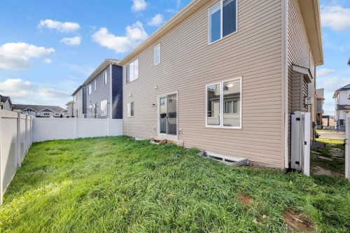 155 Carringham Way Nw, Calgary, AB - Outdoor