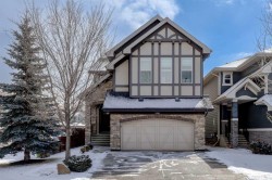 38 Cranbrook Place SE Calgary, AB T3M 1S5