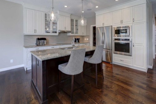 38 Cranbrook Place Se, Calgary, AB - Indoor Photo Showing Kitchen With Upgraded Kitchen