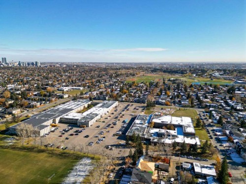 2320 54 Avenue Sw, Calgary, AB - Outdoor With View