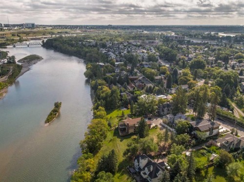 10 Major Stewart Lane Se, Calgary, AB 