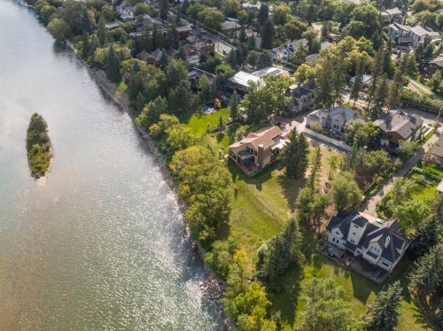 10 Major Stewart Lane Se, Calgary, AB 