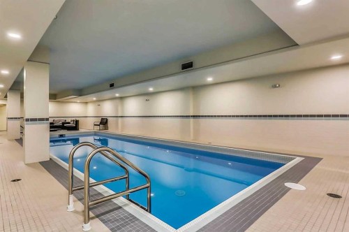808-340 14 Avenue Sw, Calgary, AB - Indoor Photo Showing Other Room With In Ground Pool
