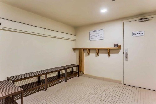 808-340 14 Avenue Sw, Calgary, AB - Indoor Photo Showing Other Room