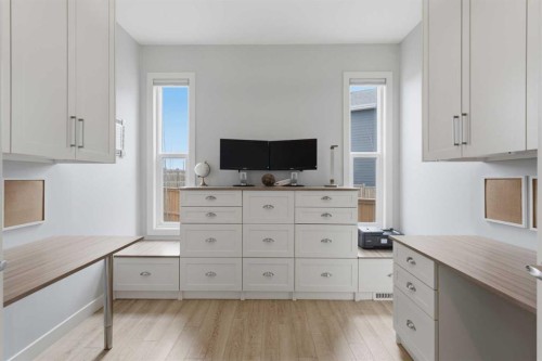 55 Marquis Green Se, Calgary, AB - Indoor