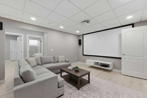 55 Marquis Green Se, Calgary, AB - Indoor