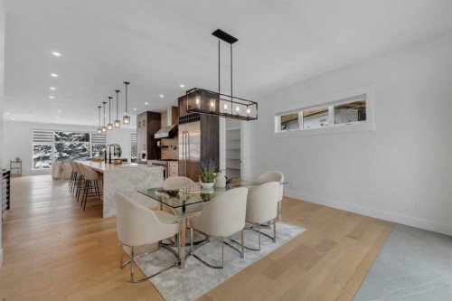 30 Roselawn Crescent Nw, Calgary, AB - Indoor Photo Showing Other Room