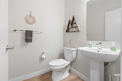 60 Ranchers View, Okotoks, AB - Indoor Photo Showing Bathroom