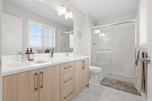 60 Ranchers View, Okotoks, AB - Indoor Photo Showing Bathroom