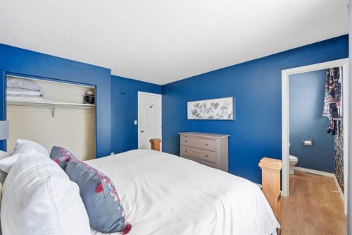 941 Macleod Trail Sw, High River, AB - Indoor Photo Showing Bedroom