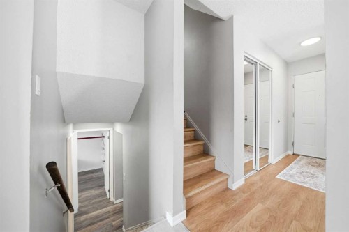 941 Macleod Trail Sw, High River, AB - Indoor Photo Showing Other Room