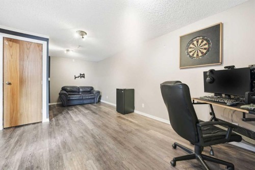 941 Macleod Trail Sw, High River, AB - Indoor Photo Showing Office