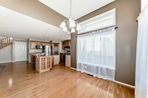 131 Somerside Crescent Sw, Calgary, AB 