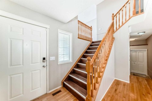 131 Somerside Crescent Sw, Calgary, AB 