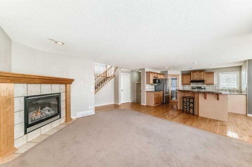 131 Somerside Crescent Sw, Calgary, AB 