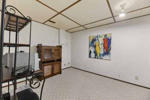 5350 57 Avenue, Olds, AB - Indoor Photo Showing Other Room